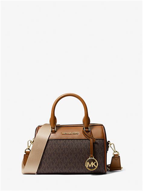 michael kors jet set travel flat schwarz|Michael Kors jet set duffle.